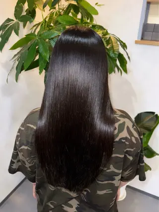 ロング 髪のお悩みお任せ ください坂 要司のヘアスタイル