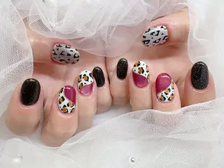 ネイル cachette. 尾関のマツエク・マツパデザイン