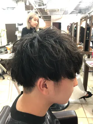 ショート パーマ メンズ カ レラのヘアスタイル