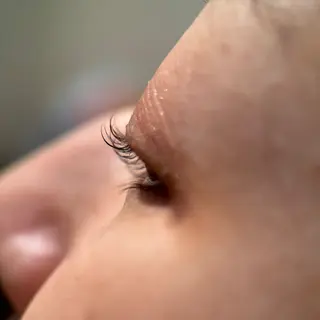 マツエク・マツパ Hau’oli所属・Hau’oli Hirayamaの眉毛・アイブロウイメージ