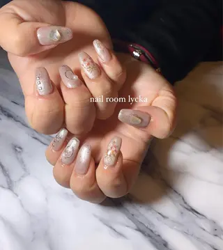 ネイル ﾈｲﾙﾙｰﾑﾘｯｶ 𝐦𝐚𝐲𝐮のネイルデザイン