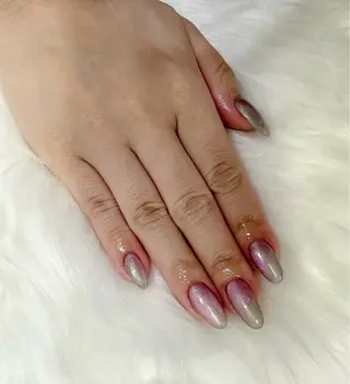 ネイル M Hのネイルデザイン