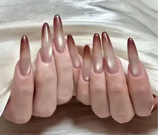 ネイル Pure&Rich Nailのネイルデザイン