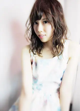 ミディアム ほさか しんごのヘアスタイル