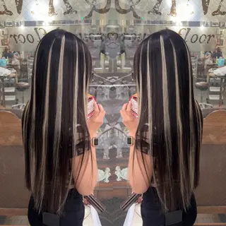 ロング カラー レイヤー/ボブ/ ミニボブ/AOIのヘアスタイル