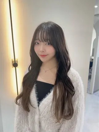 ロング カラー 韓国レイヤー透明感 カラーヨウスケのヘアスタイル