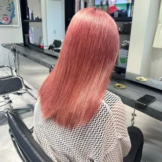 セミロング カラー ハイトーン/ウルフ/ レイヤー/Asukaのヘアスタイル