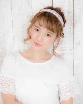 ヘアアレンジ トップスタイリスト 小澤純一のヘアスタイル