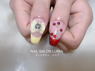 ネイル ネイルサロン ルミア Lumia 店長のネイルデザイン