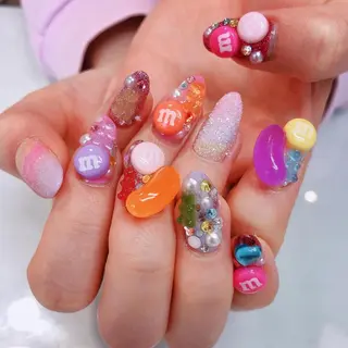 ネイル 原 麻耶のヘアスタイル