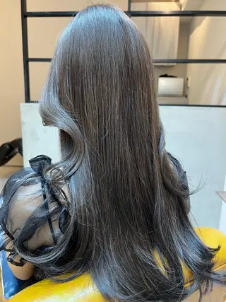 ロング 小山 ヨシタカのヘアスタイル