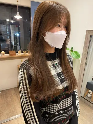 ロング カラー 🩰オリーブ/ ベージュ松本咲花🩰のヘアスタイル