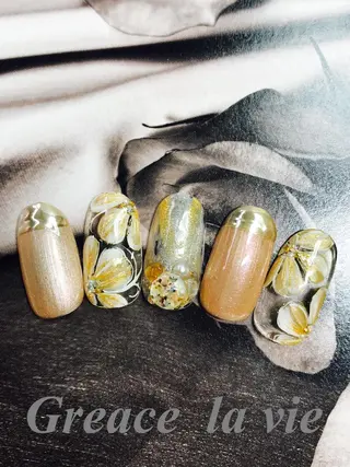 ロング カラー パーマ ヘアアレンジ キッズ ネイル マツエク・マツパ Greace la vie所属・Greace  la vieのネイルデザイン