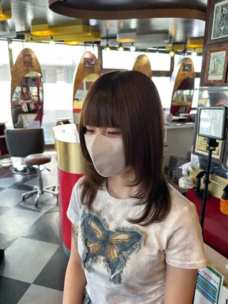 ミディアム レイヤーカット/ カラー/長谷恵花のヘアスタイル