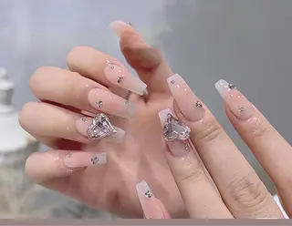 ネイル 小方 サトミのネイルデザイン