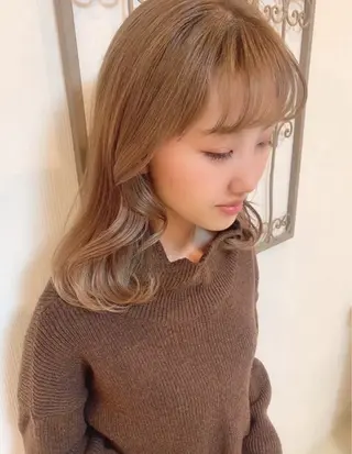 セミロング カラー 透明感カラー/ くびれヘア/ユウユのヘアスタイル