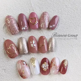 ネイル BIANCA Ouchidaのネイルデザイン