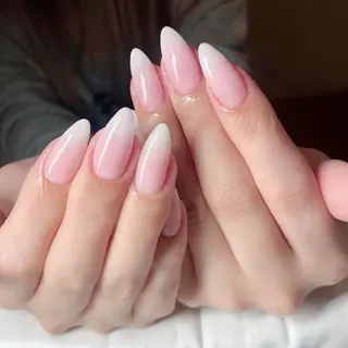 ネイル maggienail所属・Maggie Nagisaのネイルデザイン