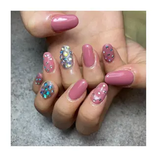 ネイル 駒月 明日香の眉毛・アイブロウイメージ