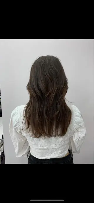 ロング カラー 高橋 沙央のヘアスタイル