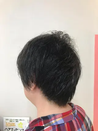 ショート 横田 尚登のヘアスタイル