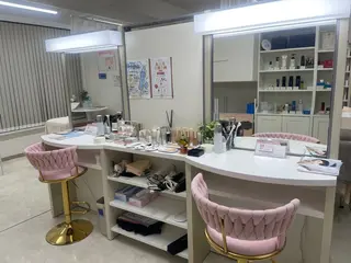 cpsalon ÉTOILE横浜馬車道店所属・ÉTOILE NATSUMIのエステ・リラクイメージ