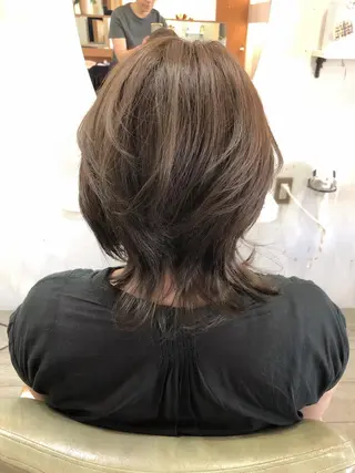 セミロング カラー hair＆make SENSE所属・伴 香織のヘアスタイル