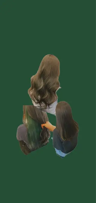 ロング 佐藤 由依/透明感カラーのヘアスタイル