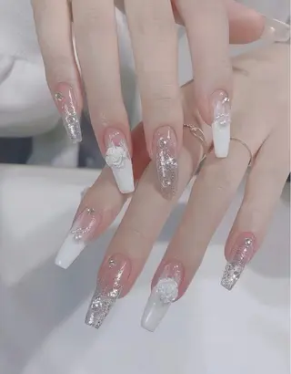 ネイル ラッキーネイルサロン西川口東口店所属・山田 由奈のネイルデザイン