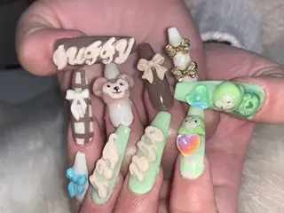 ネイル NES NAIL所属・さゆり￤推しキャラ ￤ロングネイル🩷のネイルデザイン