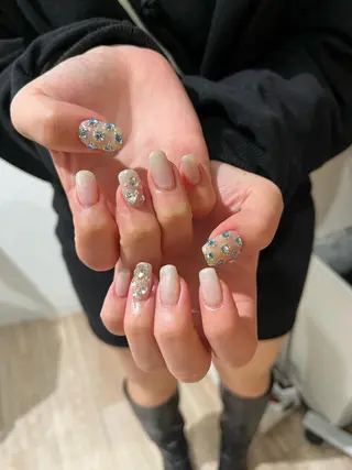 ネイル niconail 千歳烏山店所属・niconail 🧣ayu 📍烏山のネイルデザイン