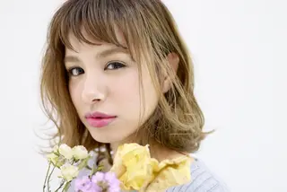 ミディアム 圧倒的美髪ストレート ツダケイタロウのヘアスタイル