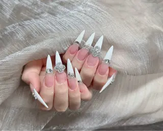 ネイル Lenie Shinokuboのネイルデザイン