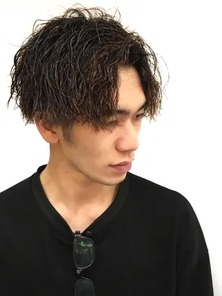 ミディアム ゼロスバーバーショップ所属・予約1000件超 ✨メンズパーマのヘアスタイル