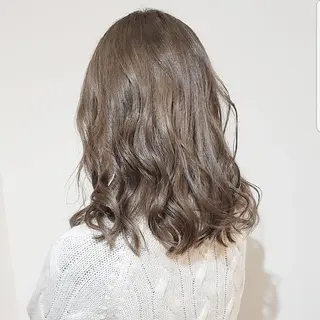 セミロング 🇰🇷透明感×ハイ トーン🌟tomoのヘアスタイル