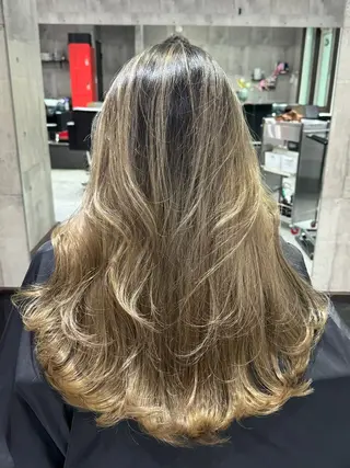 セミロング PLUSISM所属・京都の美髪職人/ 湯浅瑛太のヘアスタイル