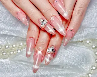 ネイル Yukiko 🌙のネイルデザイン