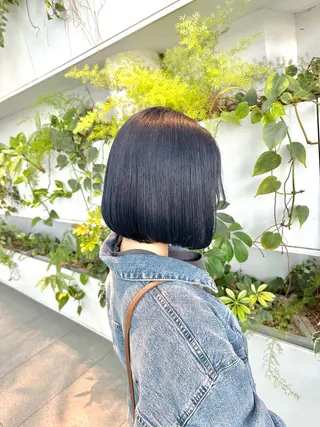 ミディアム つぼみ/パーマ ／レイヤー／ボブのヘアスタイル