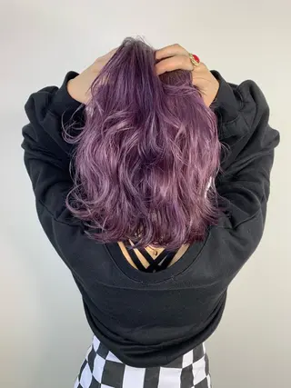 セミロング AKANE 【zina新宿】のヘアスタイル