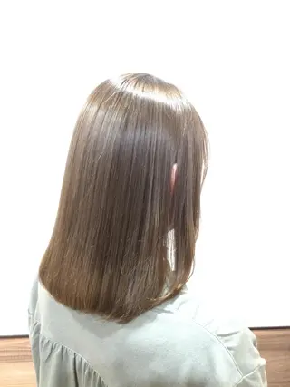 ミディアム カラー Annon プライベートサロンのヘアスタイル