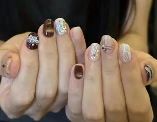 ネイル エリ🫧 nail池袋東口のネイルデザイン
