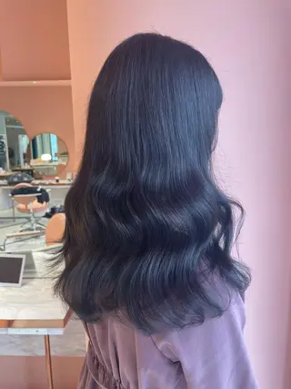 ロング カラー 艶ハイトーン👑♡ NATSUKIのヘアスタイル