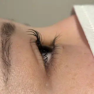 マツエク・マツパ アカマ レナのマツエク・マツパデザイン