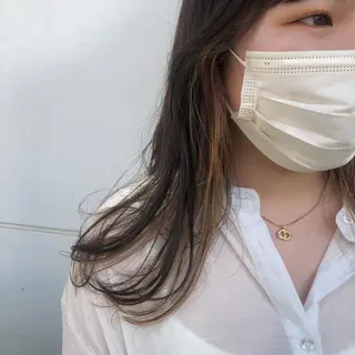 ロング カラー カトウ ユウカのヘアスタイル