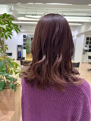 ロング 艶ベージュ/オリーブ カラー🫒airiのヘアスタイル