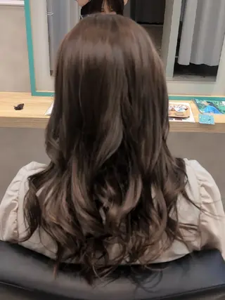 ロング カラー 田端みおと🐱 SoZoBridgeのヘアスタイル