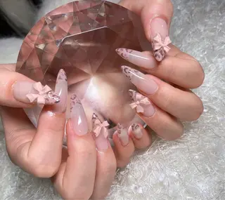 ネイル salon Dahlia所属・サロンダリア Naoのネイルデザイン