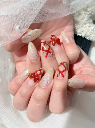 ミディアム nina beautyのネイルデザイン