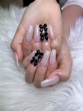 ネイル U nail 🩷 高田馬場店のネイルデザイン