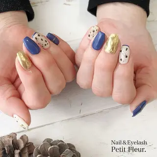 ネイル Petit Fleur所属・青柳 亜梨奈のマツエク・マツパデザイン